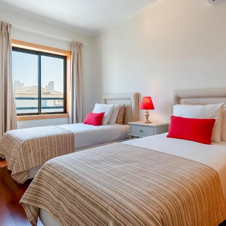 Penthouse With Pool View In By Lovelystay Albufeira