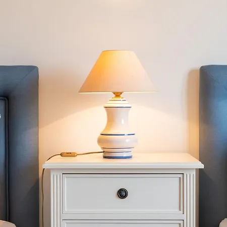 Appartement Penthouse With Pool View In By Lovelystay